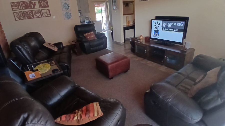 3 Bedroom Property for Sale in Fichardt Park Free State